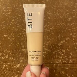 Bite Beauty changemaker supercharged foundation in shade L15